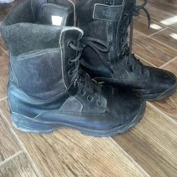5.11 Tactical Side Zip Boots - Picture 2 of 4